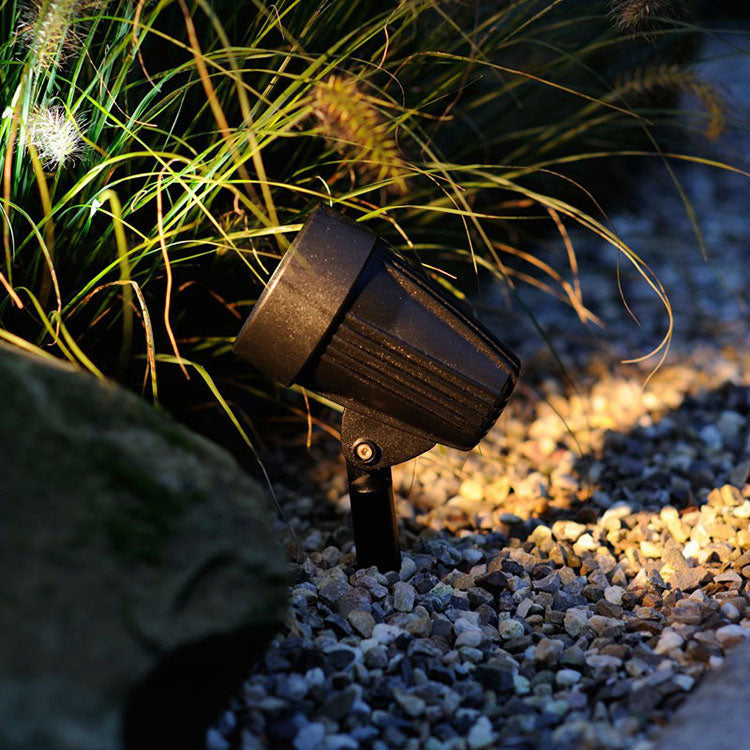 How to Easily Wire Landscape Lights