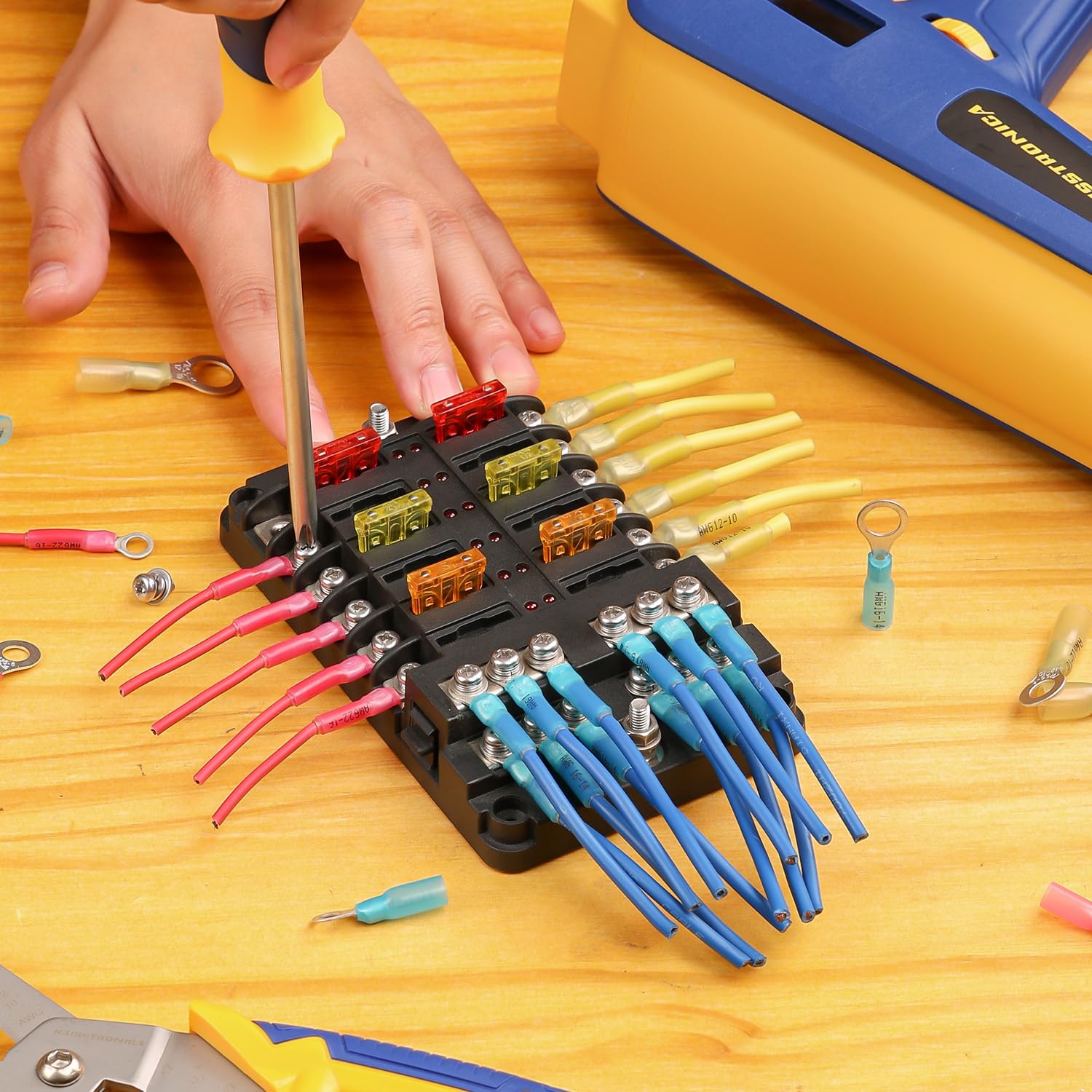 Haisstronica MOTZ-70 heat shrink butt splice connectors, designed for reliable electrical joints since 2020.