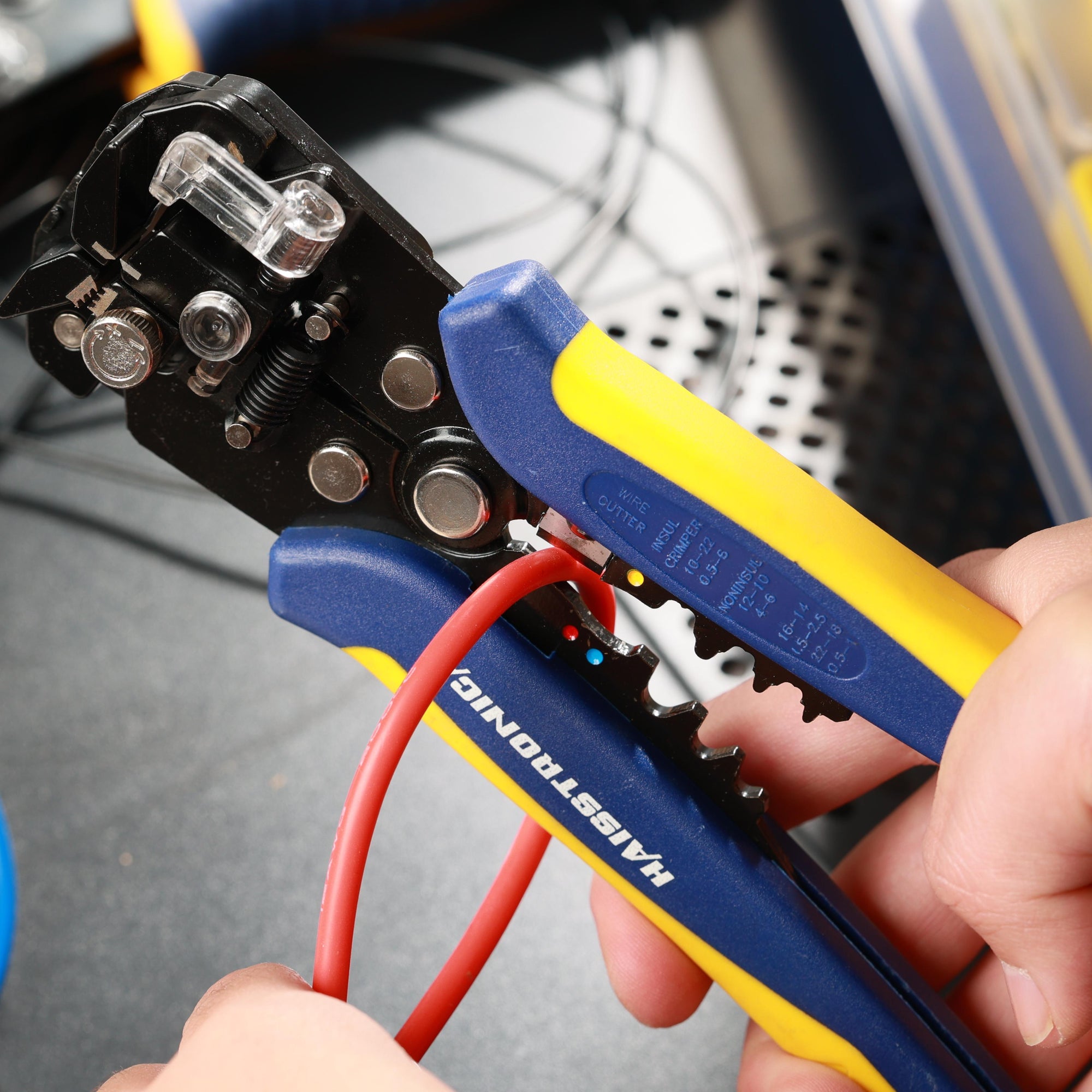 What is the Best Way to Strip Wire?